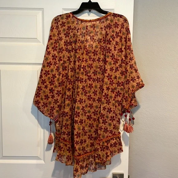 Poupette St Barth Poncho Dress - Picture 5 of 12